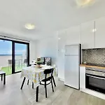 Summer Breeze Penthouse Daire