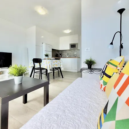 Summer Breeze Penthouse 公寓