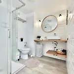 Summer Breeze Penthouse Апартаменты