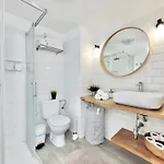 Summer Breeze Penthouse