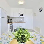 Summer Breeze Penthouse *