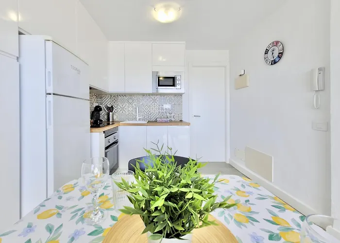 Summer Breeze Penthouse *